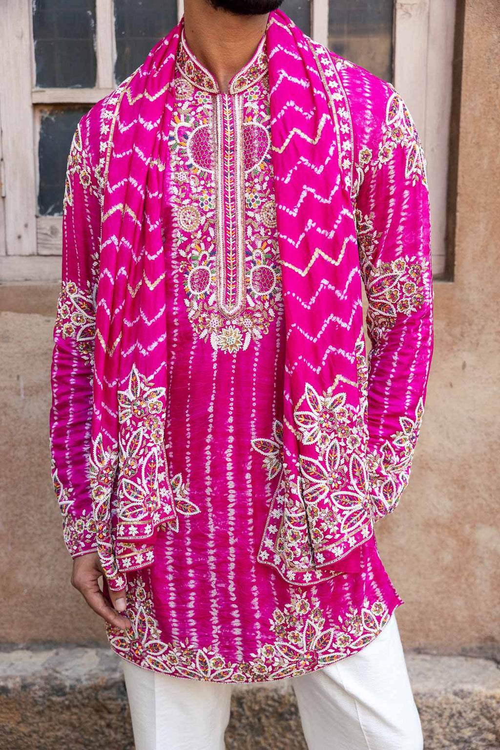Gulabi Leher Kurta Set