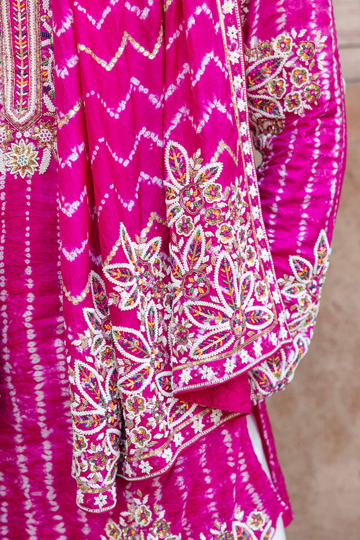 Gulabi Leher Kurta Set