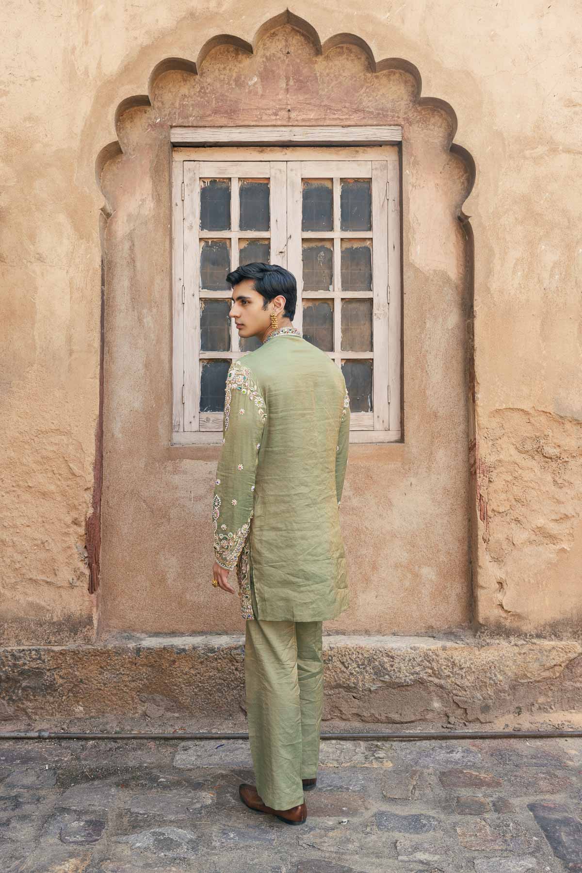 Zaituni Tissue Kurta Set