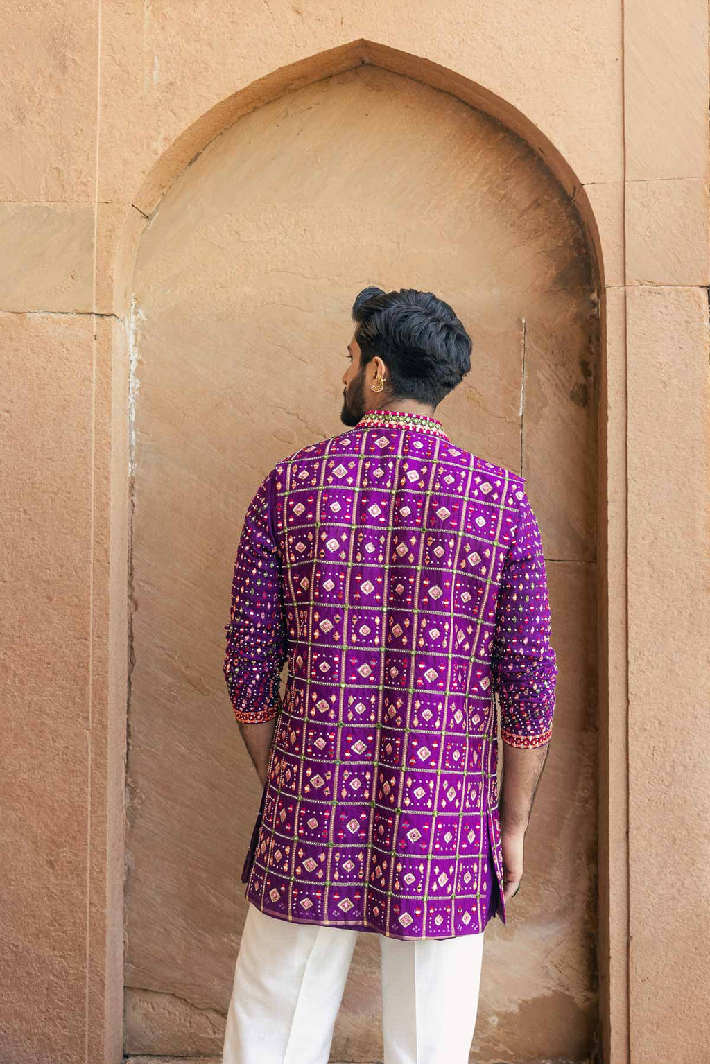 Jamuni Resham Koti Set