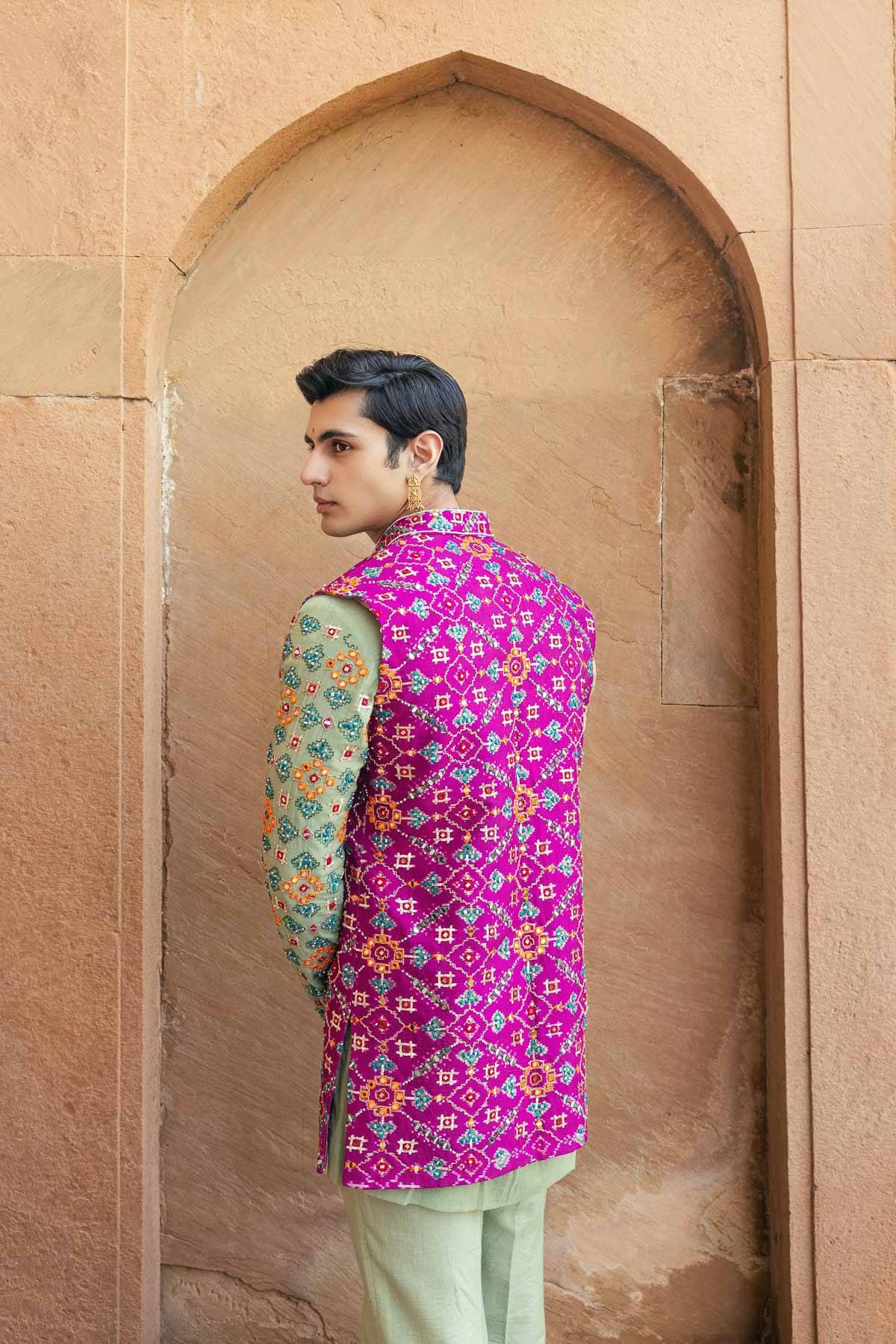 Gulabi Paan Silk Koti Set